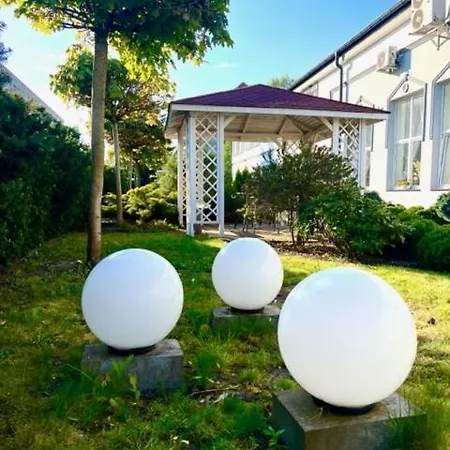 Platinium House Ex Royal House * Bialogard